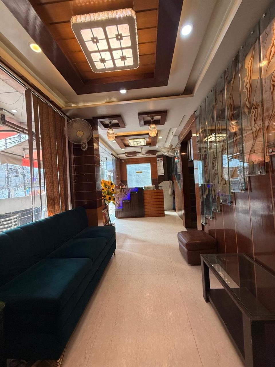 Raj Kamal Hotel Varanasi